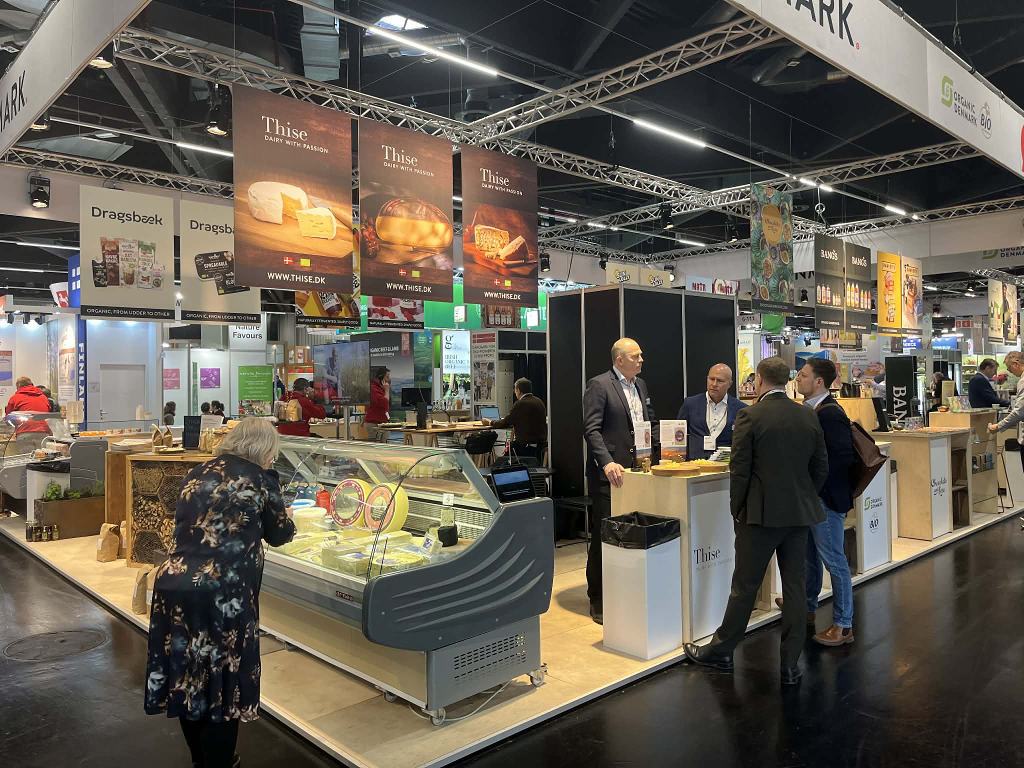 att.8a4o8waUSCYtiDqT3MzWWZIZy8yYz3OHYlofFjFiB0M