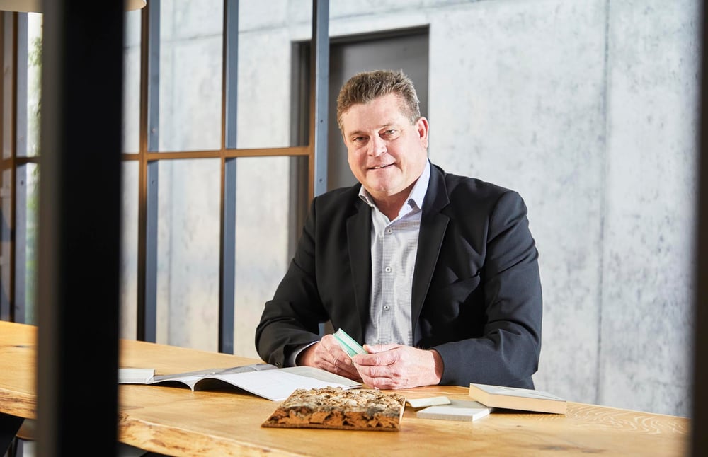 Scanex-Kontakt-Kaare-Schmidt-Portræt