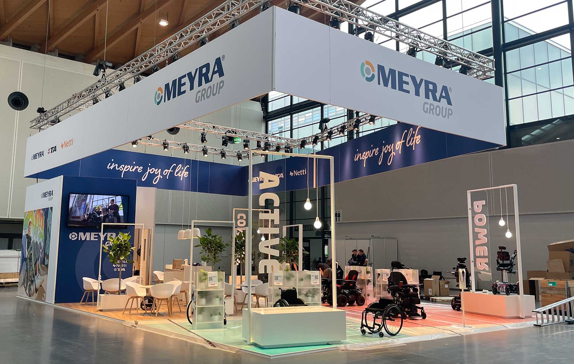 Scanex-Meyra-Group-Messestand-3